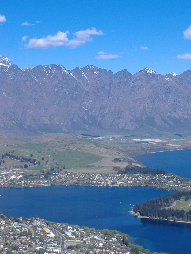 Car Hire in Queenstown, New Zealand
